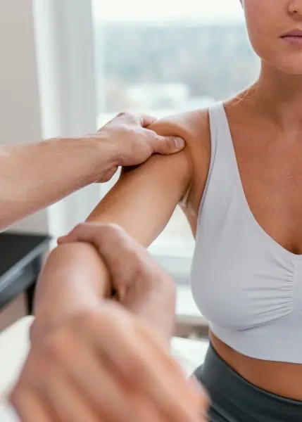 focus physio treatment elbow pain